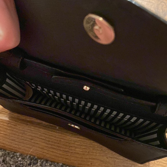 Black Kate spade cross body - Picture 5 of 6